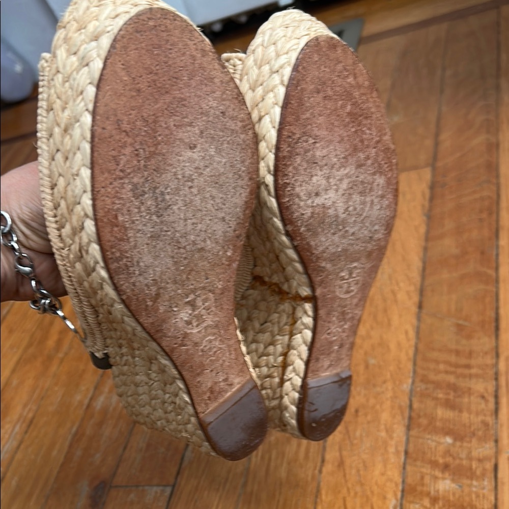 Tory Burch Green Espadrille Slip-On Shoes - Picture 4 of 4
